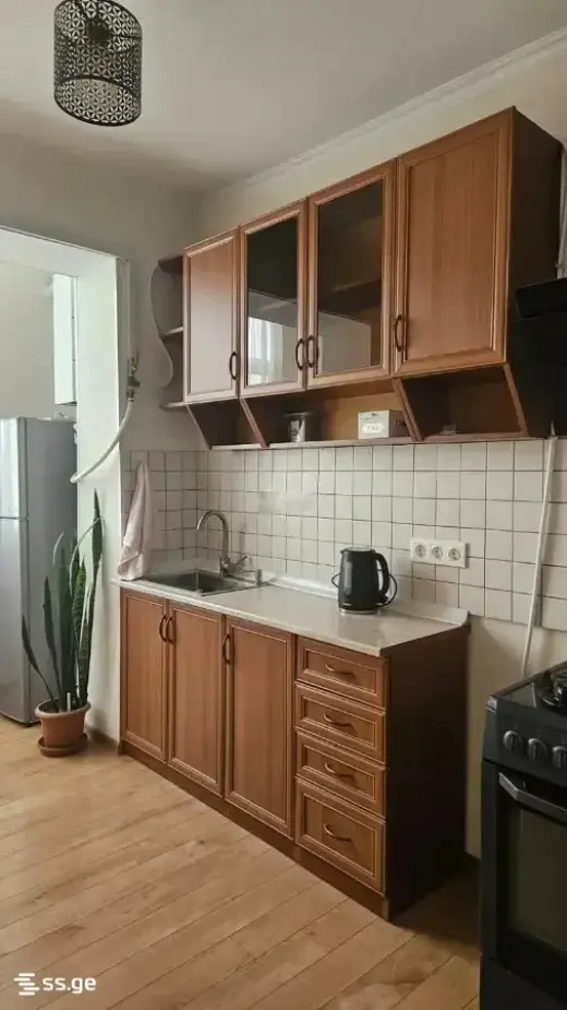 ქირავდება, ბინა