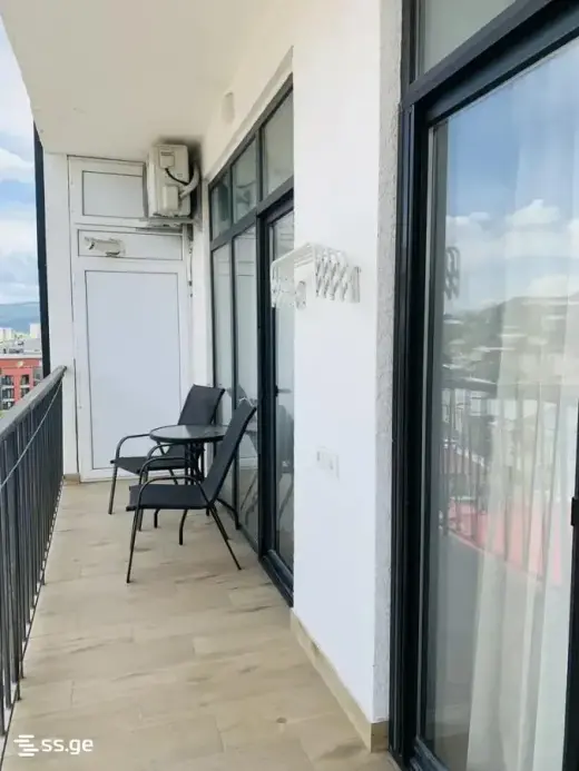 For Rent, Apartment
