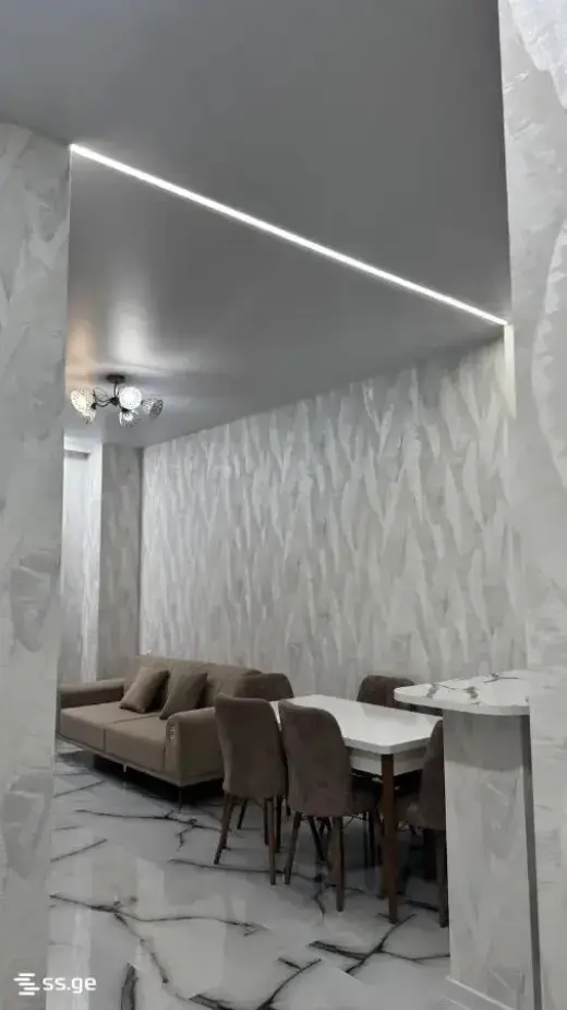 For Rent, Apartment