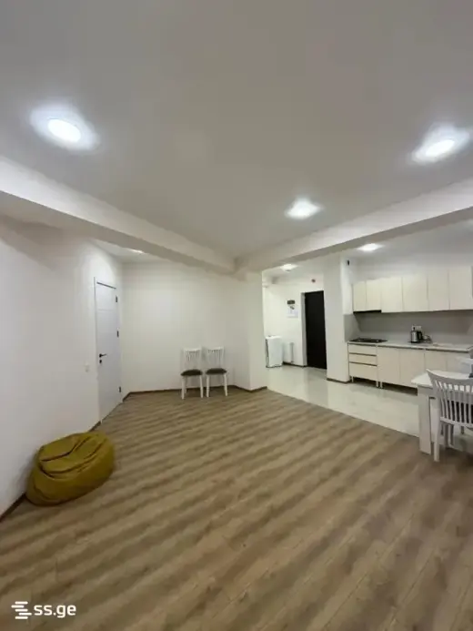 For Rent, Apartment