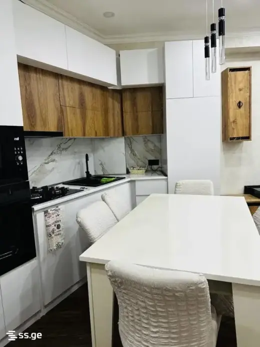 For Rent, Apartment