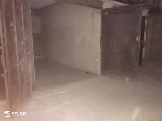 For Rent, Commercial space