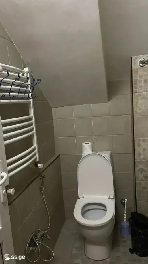 For Rent, Apartment