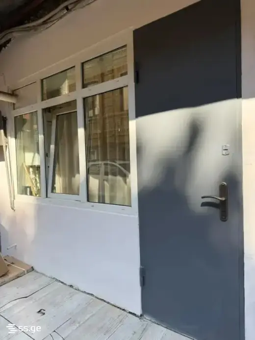 For Rent, Apartment