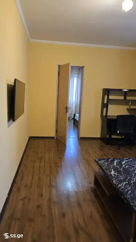 For Rent, Apartment