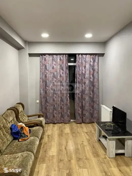 For Rent, Apartment