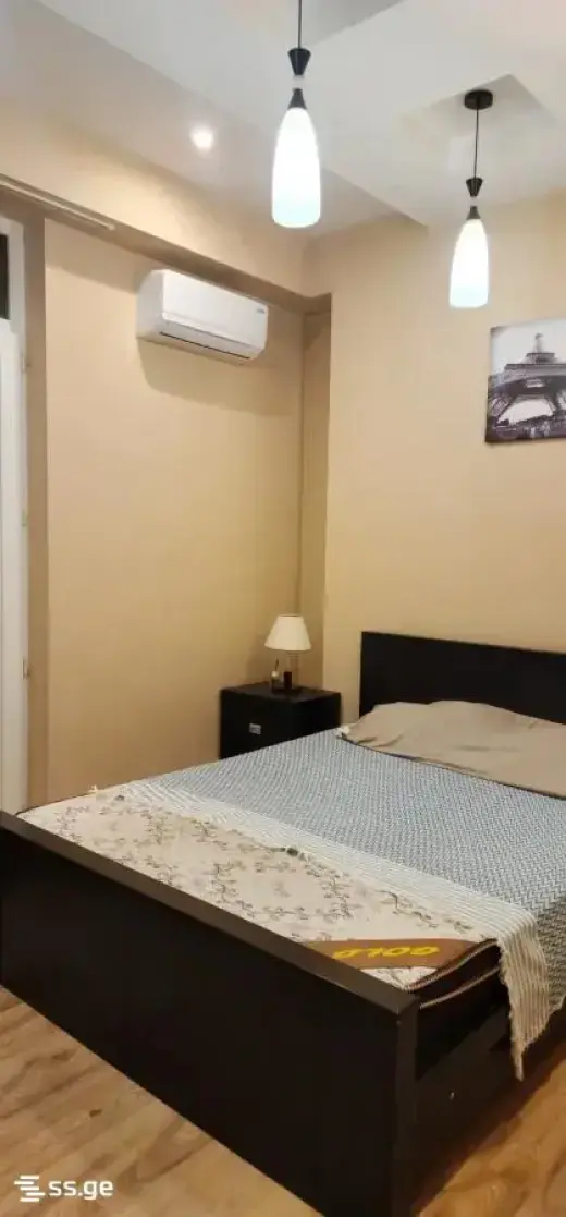 For Rent, Apartment