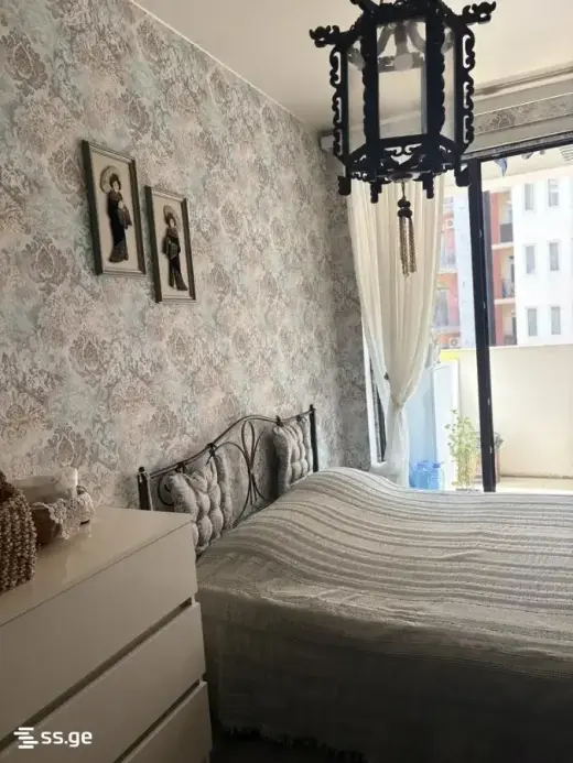For Rent, Apartment