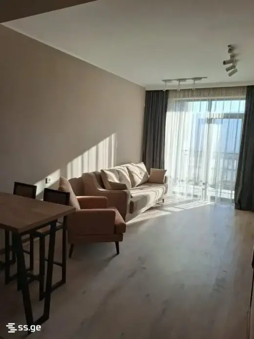 იყიდება, ბინა
