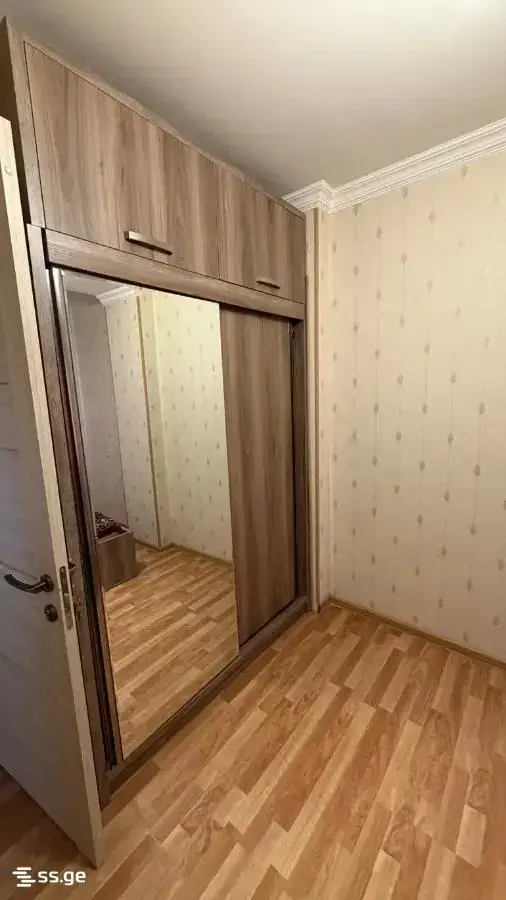 ქირავდება, ბინა