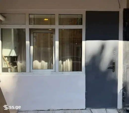 For Rent, Apartment