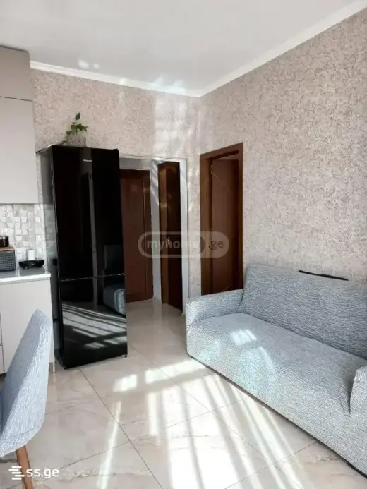 იყიდება, კერძო სახლი