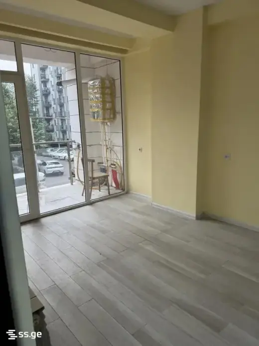იყიდება, ბინა