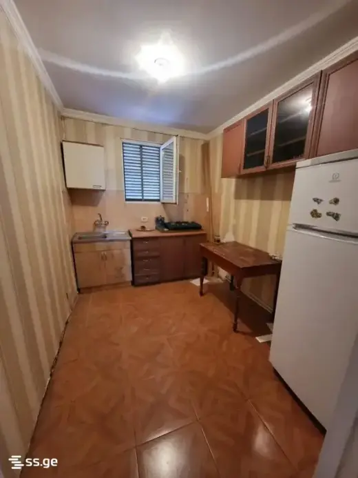 ქირავდება, ბინა
