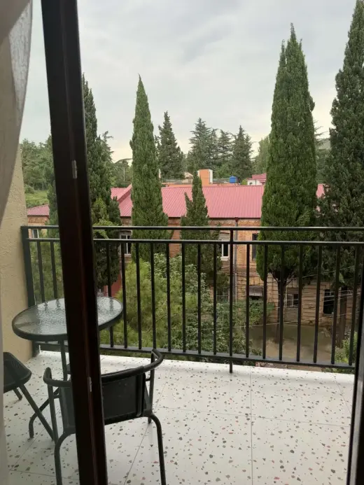 ქირავდება, ბინა