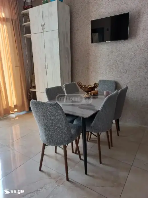 იყიდება, კერძო სახლი