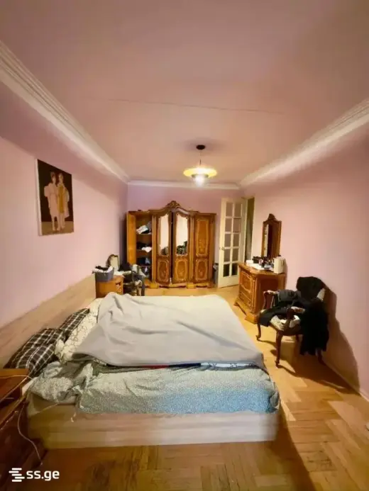 იყიდება, ბინა