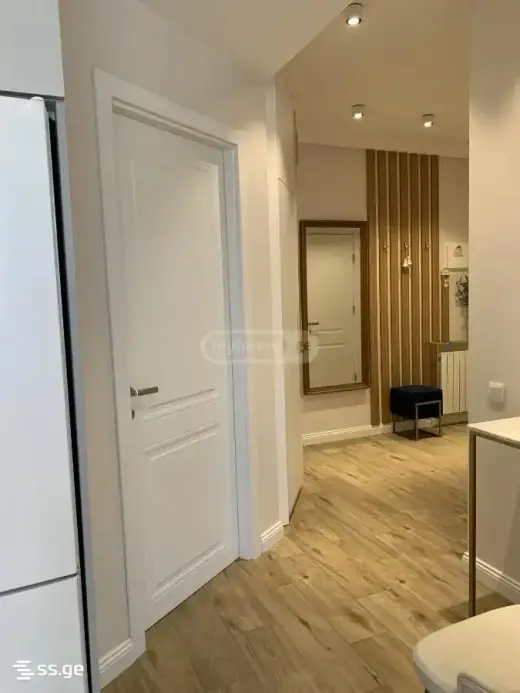 For Rent, Apartment