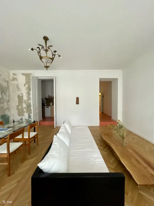 For Rent, Apartment