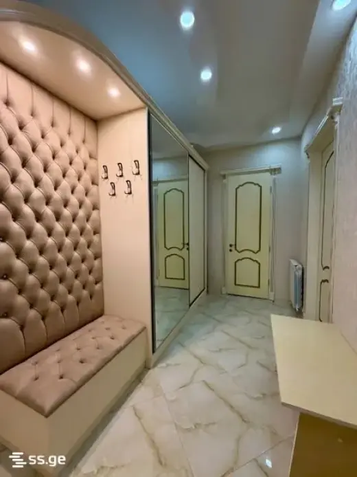 For Rent, Apartment