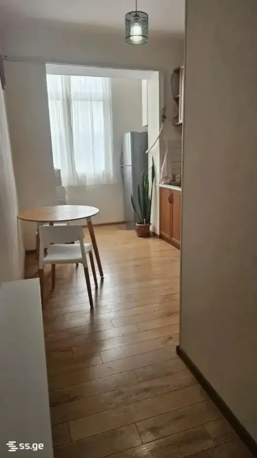 ქირავდება, ბინა
