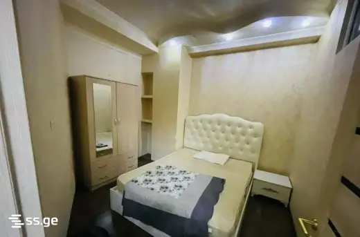 For Rent, Apartment
