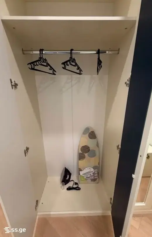 For Rent, Apartment