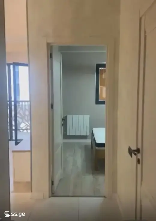 For Rent, Apartment