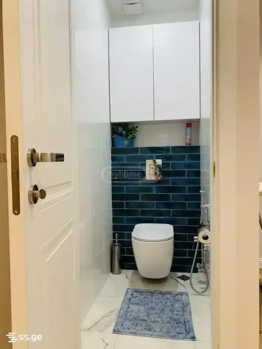For Rent, Apartment