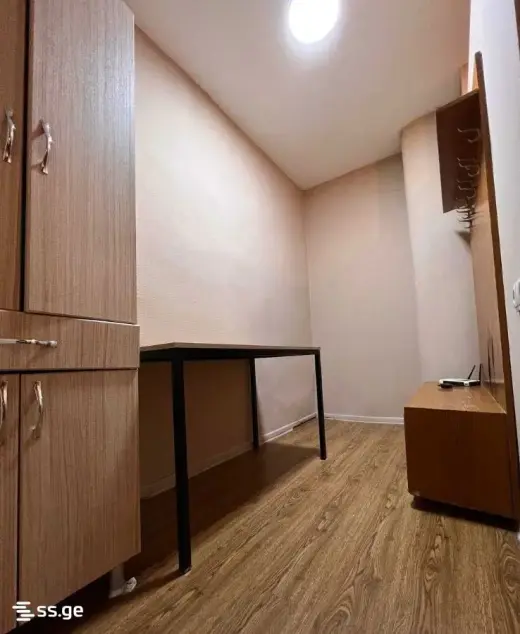 For Rent, Apartment