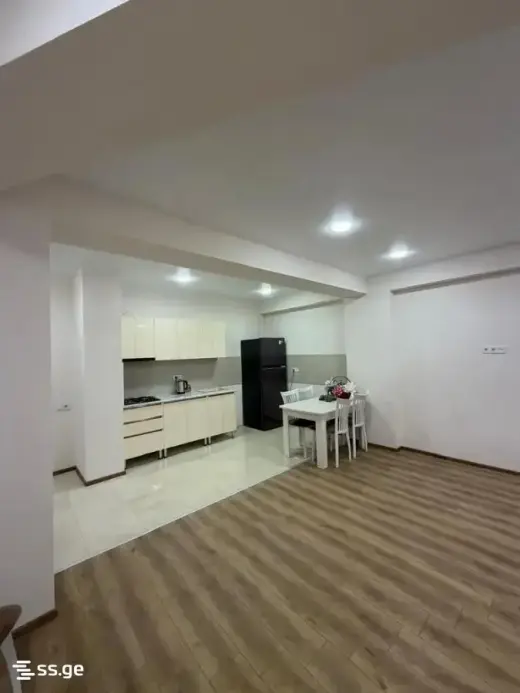For Rent, Apartment