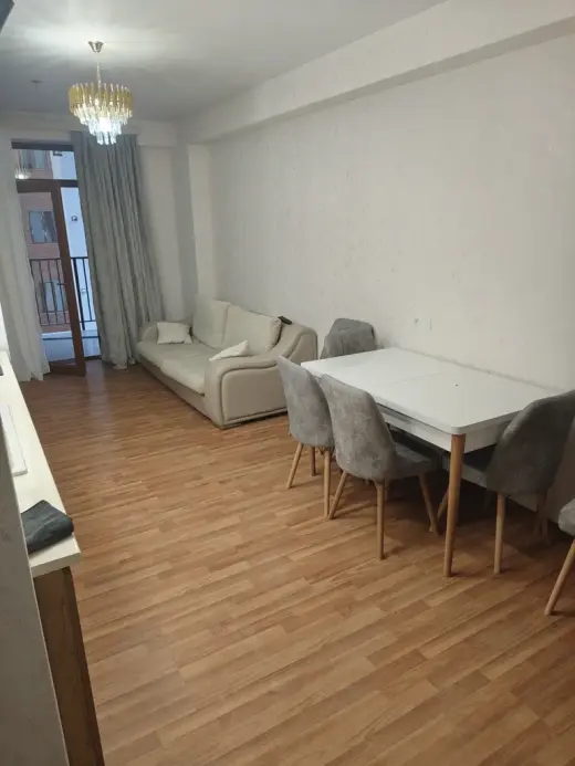 იყიდება, ბინა