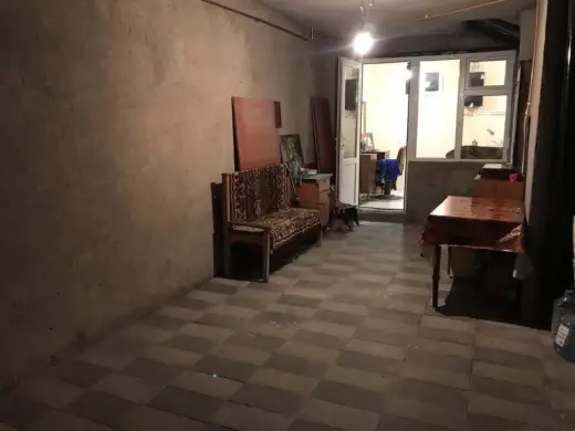 იყიდება, კერძო სახლი