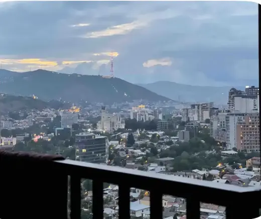 იყიდება, ბინა
