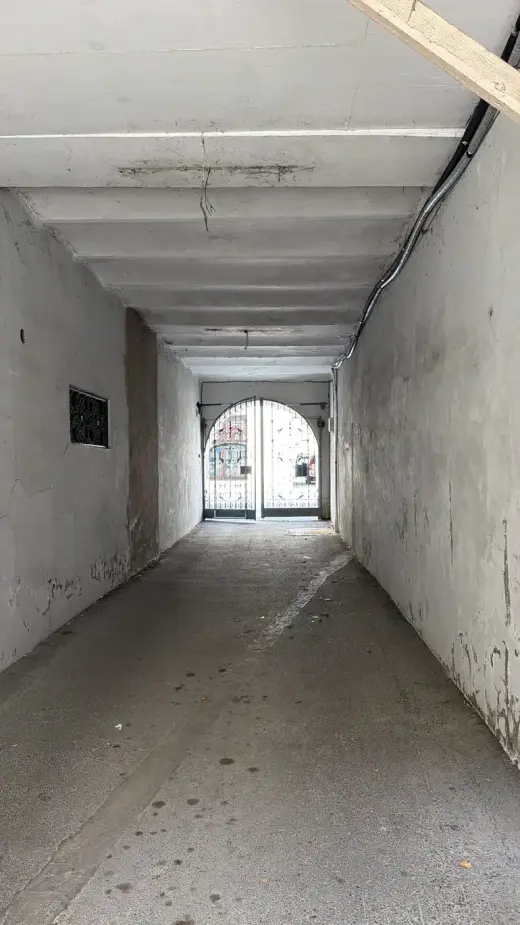 იყიდება, ბინა