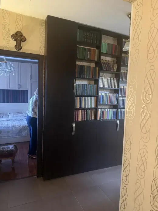 იყიდება, ბინა