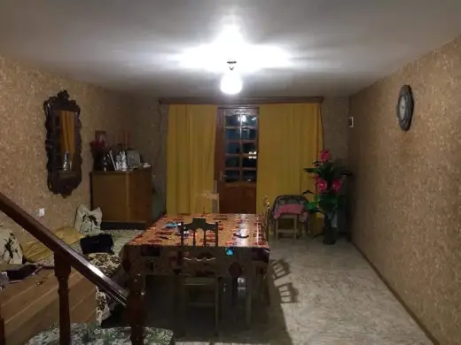 იყიდება, კერძო სახლი