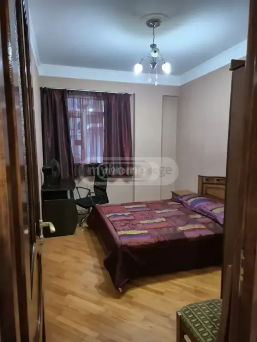 For Rent, Apartment
