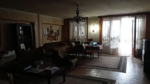 იყიდება, ბინა