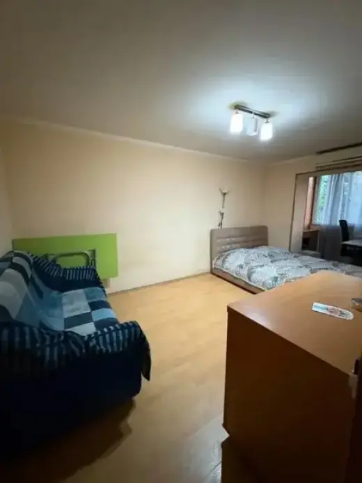 For Rent, Apartment