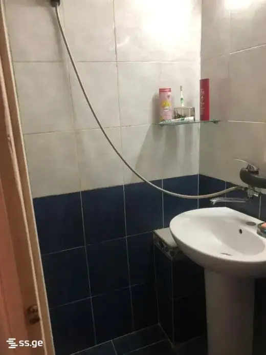 იყიდება, ბინა
