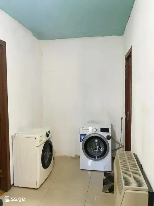 იყიდება, ბინა
