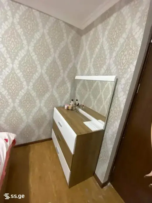 იყიდება, ბინა