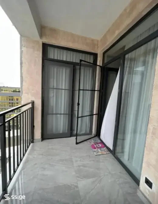 For Rent, Apartment