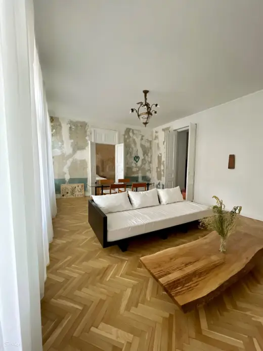 For Rent, Apartment