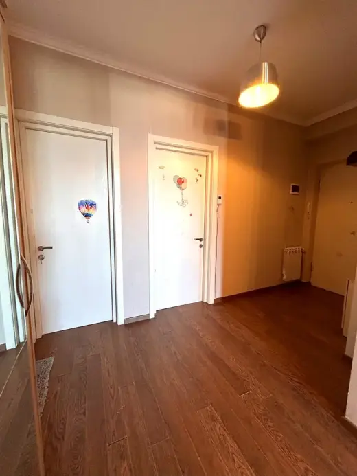 იყიდება, ბინა