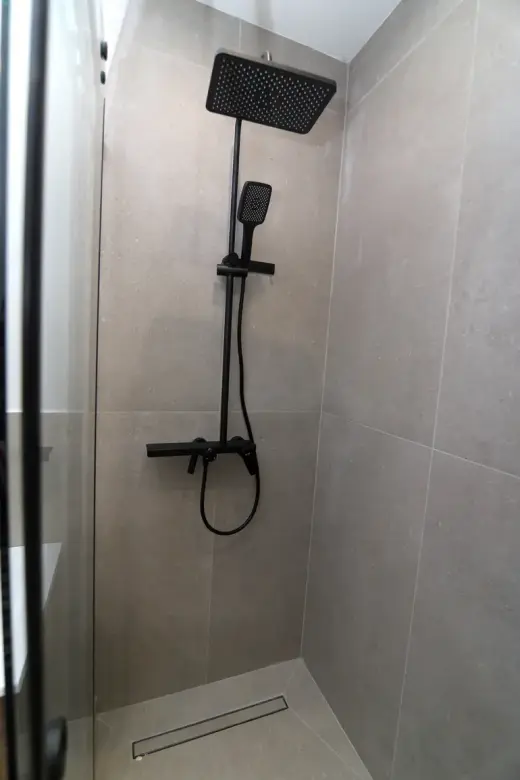იყიდება, ბინა
