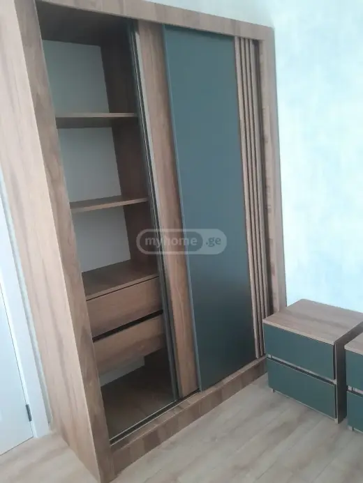 იყიდება, ბინა