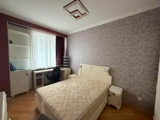 იყიდება, ბინა